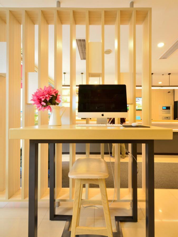 Hanting Hotel Shanghai Chunsha Jinhui Plaza ภายนอก รูปภาพ