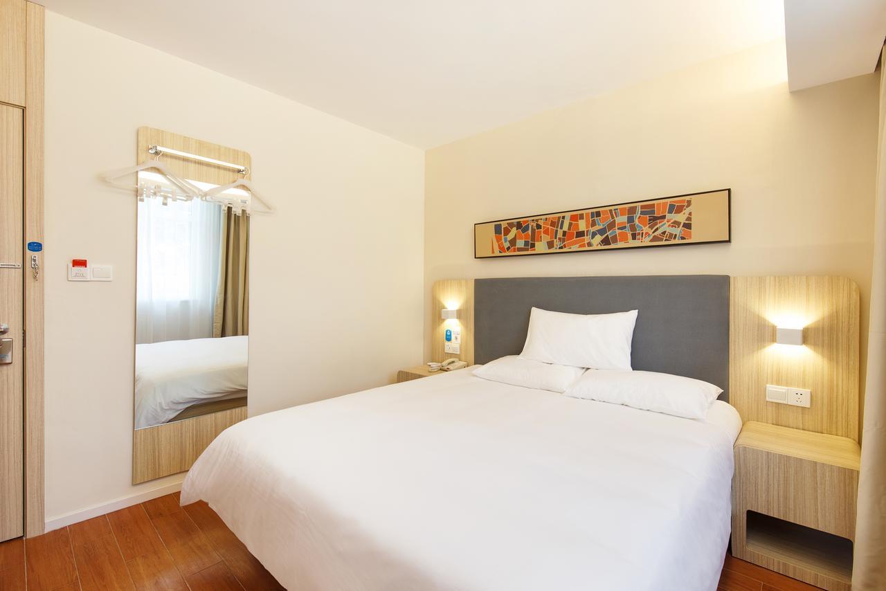 Hanting Hotel Shanghai Chunsha Jinhui Plaza ภายนอก รูปภาพ