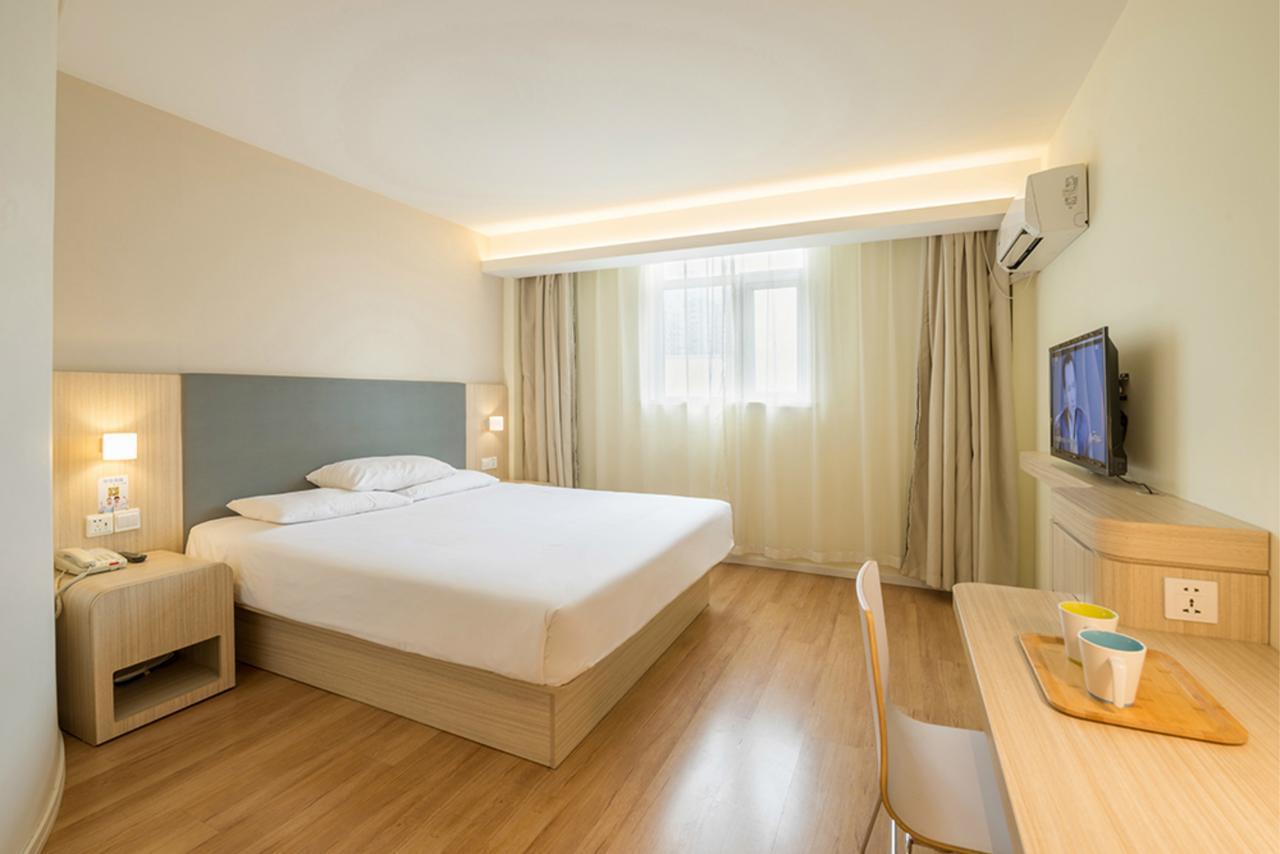 Hanting Hotel Shanghai Chunsha Jinhui Plaza ภายนอก รูปภาพ